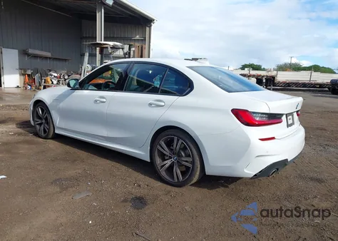 2021 BMW 3 Series 330E z USA, uszkodzony, nr VIN 3MW5P7J06M8B75130